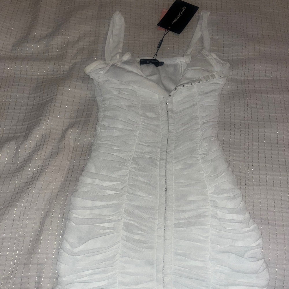 NWT pretty little thing hook and eye ruched dress